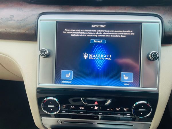 2013 (132) MASERATI QUATTROPORTE 3.0 V6 S 369621101