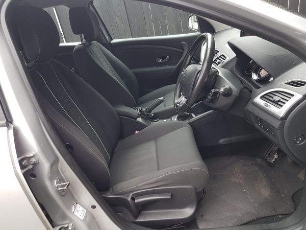 MEGANE TOM TOM... NCT TODAY .. LOW KMS 369634652