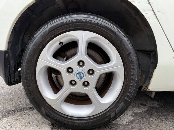 Nissan Leaf Electric Auto Low Kms New NCT 369637210