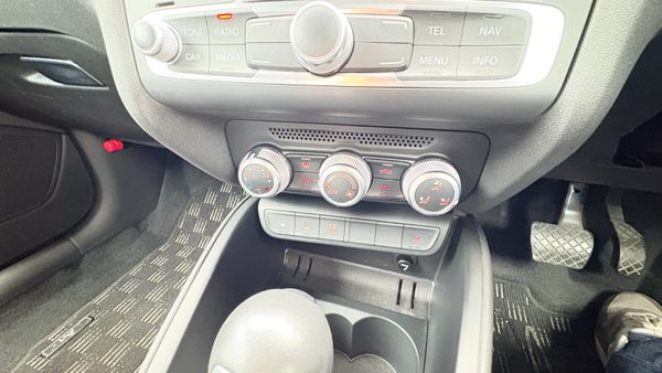 Audi A1 1.4 TFSI Automatic 2015 369630172