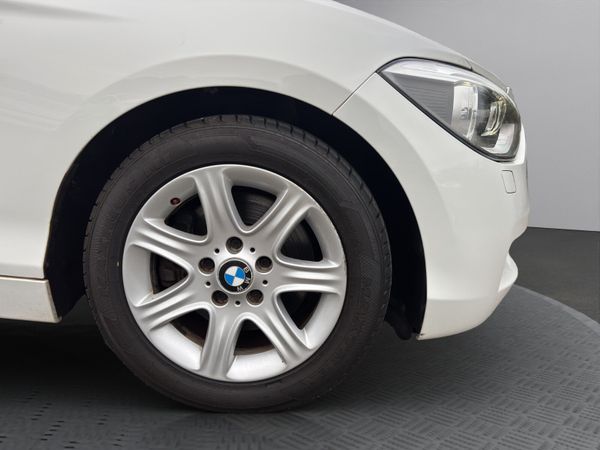 BMW 1-Series, 2013 (S130) 369632836