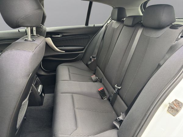 BMW 1-Series, 2013 (S130) 369632874