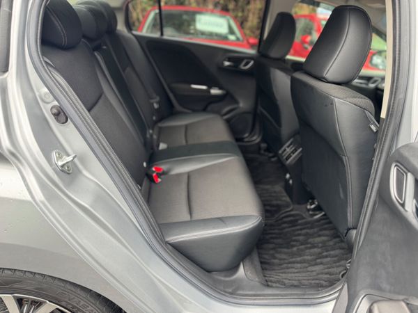 Honda Grace 2020 Exclusive Topspecs Model 369632968