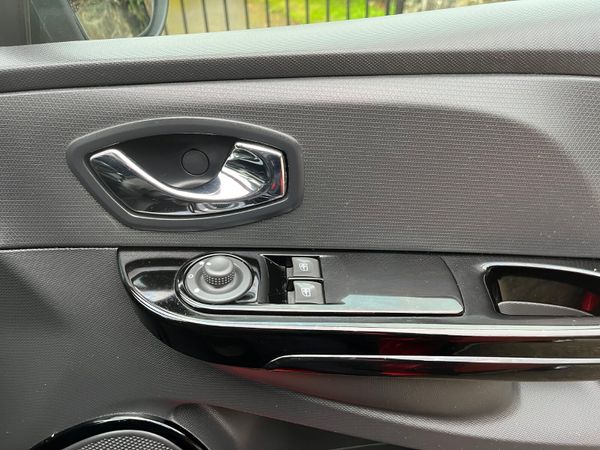 Renault Clio 1.2 16V 75 DYNAMIQUE+ 369633271