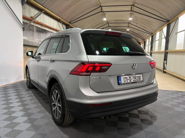 2017 Volkswagen Tiguan Comfortline 2.0 150 Bhp 369649287