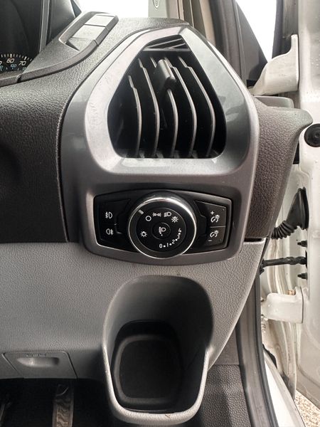 Ford Transit Custom 2017 369657581