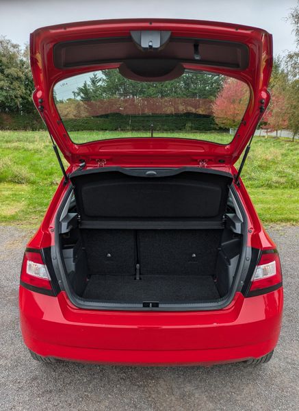 SKODA FABIA ACTIVE 1.0L 369651630