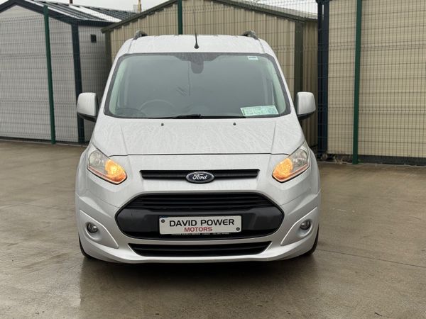 Ford Transit 2015 369652337
