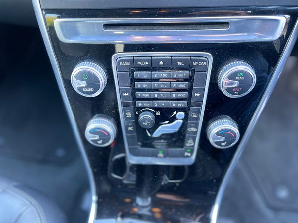 Volvo XC60 2.4 AWD 369666651