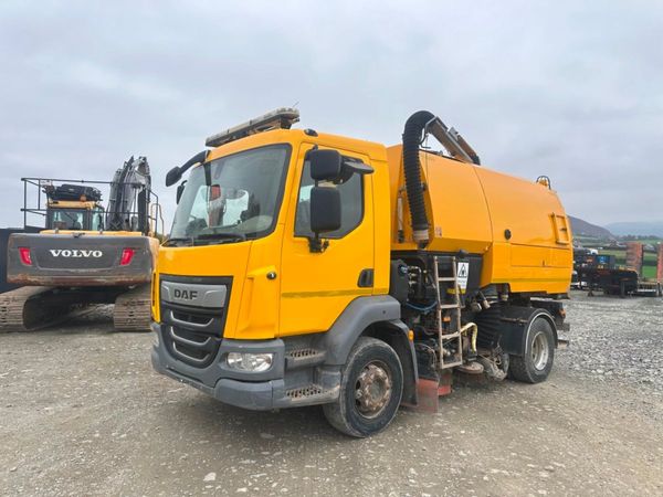 2019 DAF LF...JOHNSTON ROAD SWEEPER...106 KM 369667848