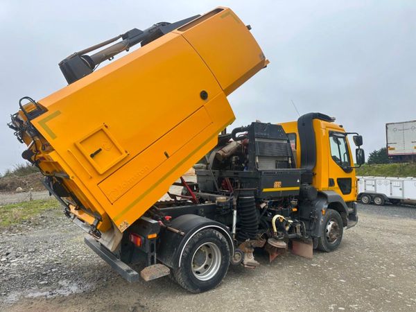 2019 DAF LF...JOHNSTON ROAD SWEEPER...106 KM 369667869