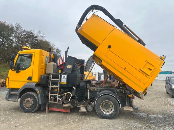 2019 DAF LF...JOHNSTON ROAD SWEEPER...106 KM 369667871