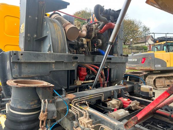 2019 DAF LF...JOHNSTON ROAD SWEEPER...106 KM 369667872