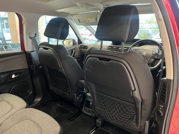 2016 Citroen C4 7 SEATER 369669929