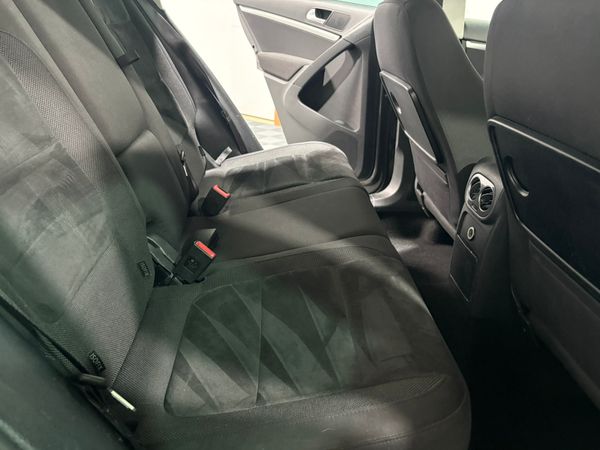 Volkswagen Tiguan Sport 4Motion Auto NCT 11/26 369663129