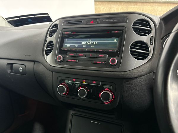 Volkswagen Tiguan Sport 4Motion Auto NCT 11/26 369663142