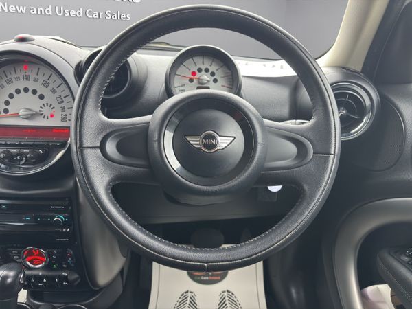 2013 MINI COOPER CROSSOVER (S68) 369673294