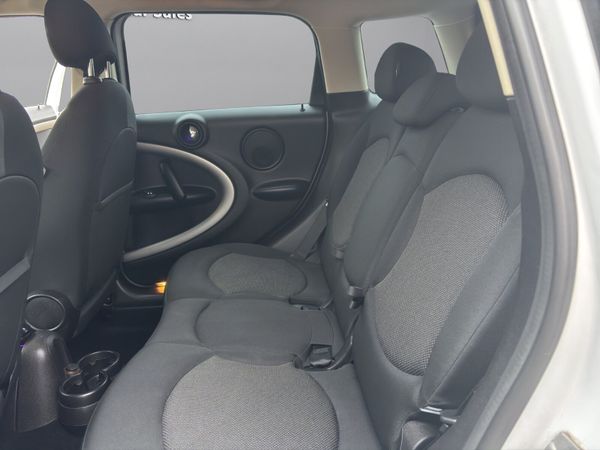 2013 MINI COOPER CROSSOVER (S68) 369673290