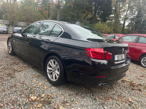 BMW 5-Series 2013 369683904