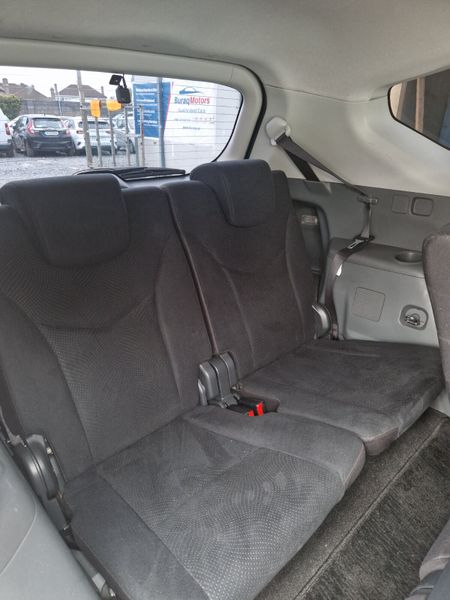 Toyota Prius 7 Seater|rear seat entertainment 369694237