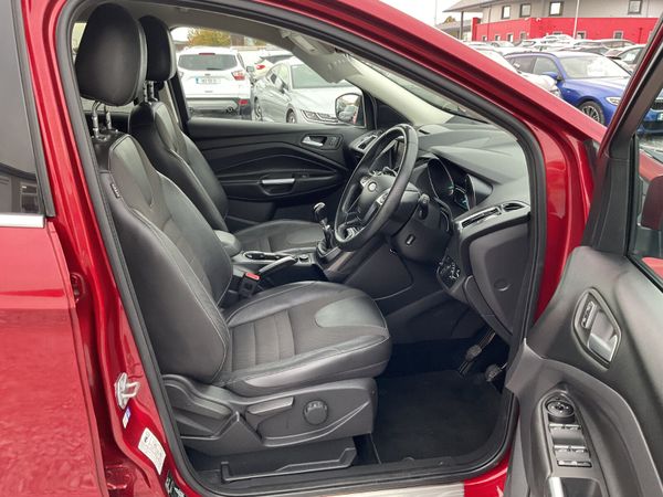 FORD KUGA 1.5 PETROL 109,000 KMS TOP SPEC 369696171