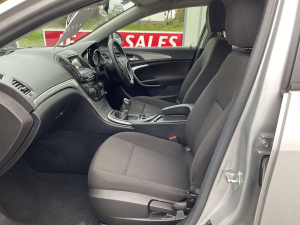 OPEL INSIGNIA 1.6 DIESEL 1 OWNER SPOTLESS 369698258