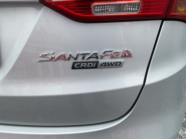 HYUNDAI SANTA-FE 2.2 DIESEL 4WD 7 SEATER SPOTLESS 369698666