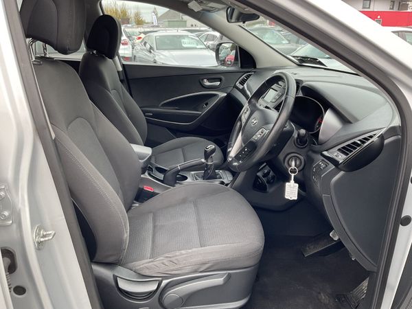 HYUNDAI SANTA-FE 2.2 DIESEL 4WD 7 SEATER SPOTLESS 369698663