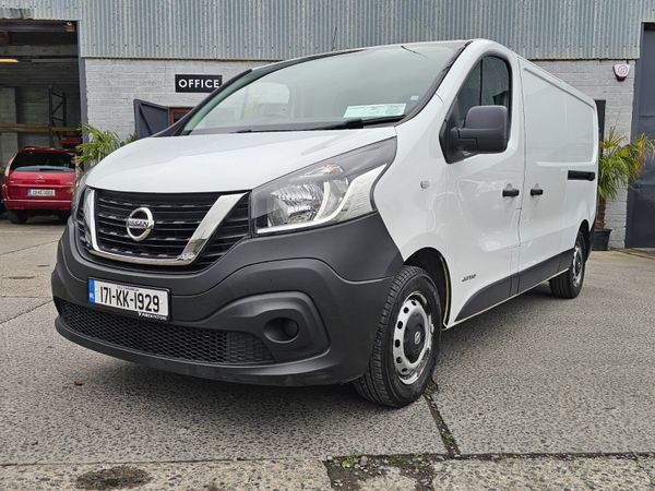 NISSAN NV300 LWB // DOE AND TAX // NO VAT // FSH 369704186