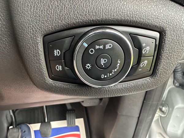 Ford Transit connect LWB trend 3 seater 369707908