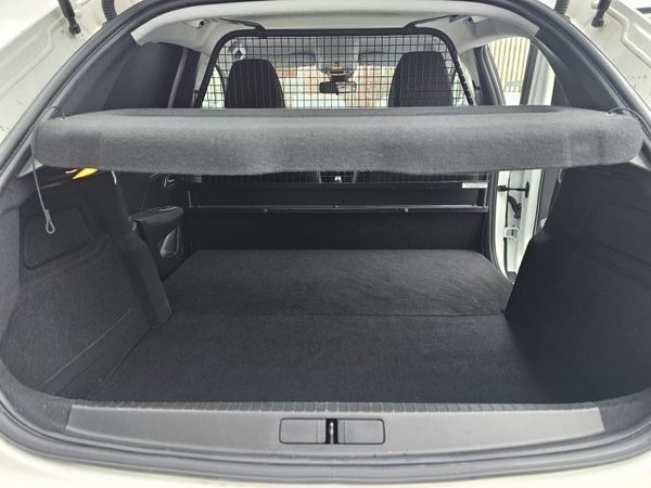 PEUGEOT 208 // 1.2 PETROL COMMERCIAL // PLUS VAT 369703965