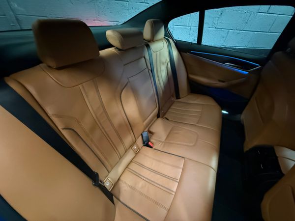 BMW 530E M-Sport Pro / M Performance 369727177