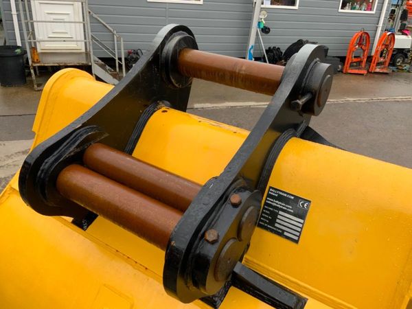60"  QUARRY / ROCK BUCKET..........100 / 90mm PIN 369735520
