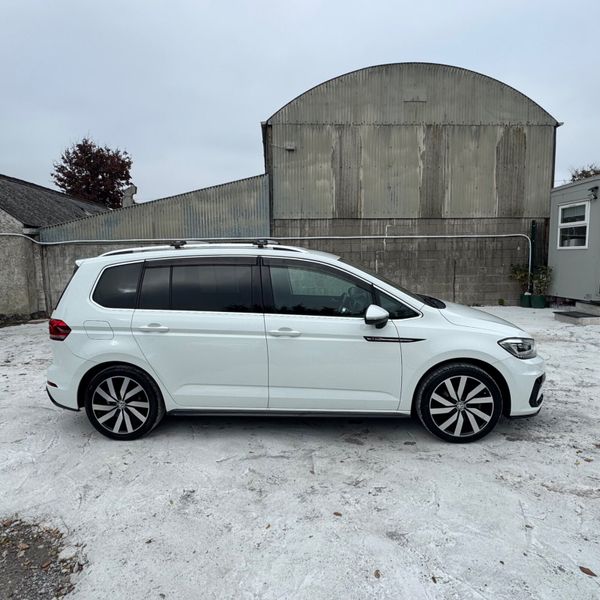 Volkswagen Touran 2016 R-LINE 7 Seater 369741502