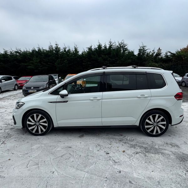 Volkswagen Touran 2016 R-LINE 7 Seater 369741534