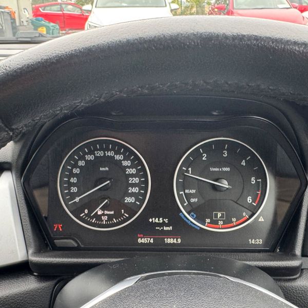 BMW 2-Series 2016 7 Seater 369742154