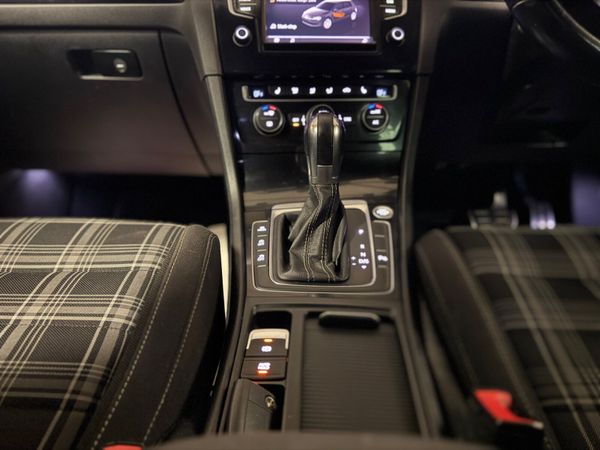 2016 Volkswagen Golf GTD DSG 369743509