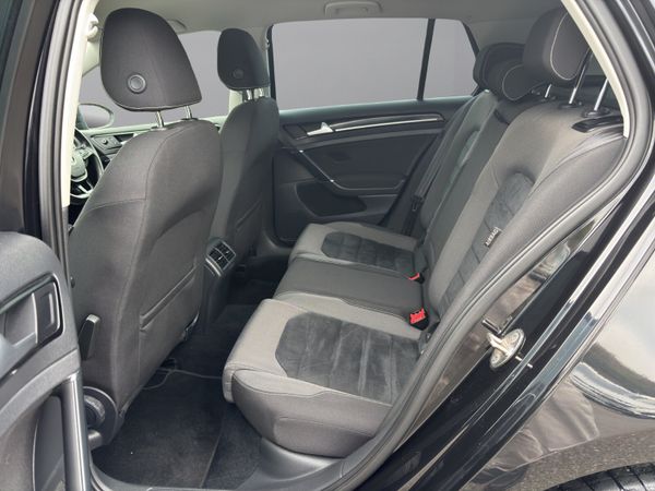 2015 VW GOLF (S176) 369756383