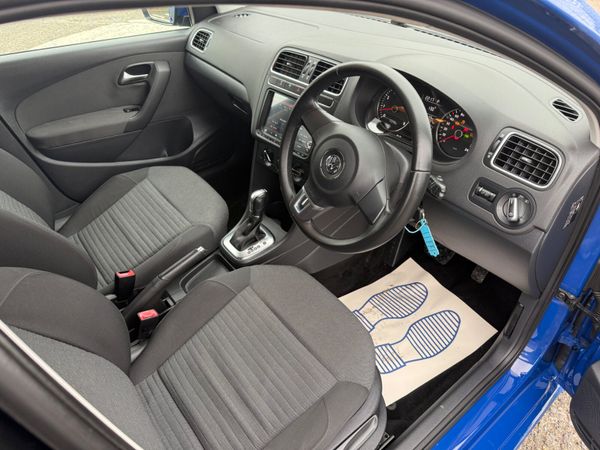 Volkswagen Polo Auto 2014 369750967