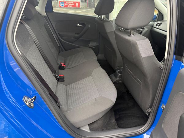 Volkswagen Polo Auto 2014 369750975