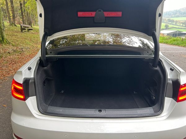 2017 Audi A4 2.0TDI AUTO S tronic S Line 369753042