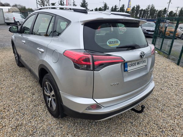 Toyota RAV4 2016 369768321