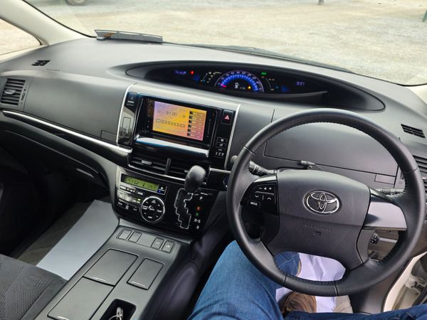 Toyota Estima 2014 8 Seater 369769160