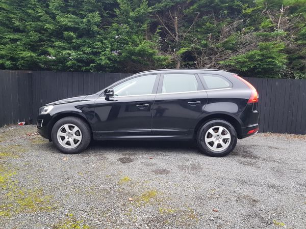 XC60 ... AUTO... CREAM LEATHER... NCT TODAY 369789677