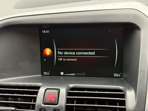 Stunning 161 Volvo XC60 R-Design! 369791799