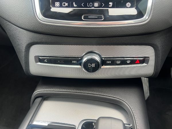 2022 (222) Volvo XC90 + T8 Recharge AWD PHEV 369814896
