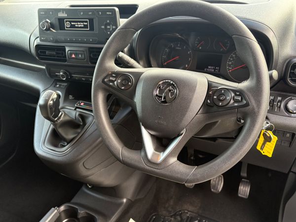 Opel Combo Sportive 369810192