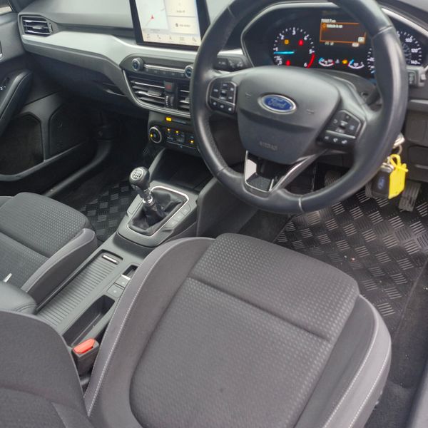 Ford Focus 2019 1.5d Zetec 369838609