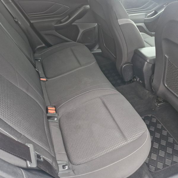 Ford Focus 2019 1.5d Zetec 369838660