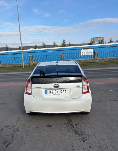 2014 Toyota Prius 1.8 Hybrid HIGH SPEC 369832257